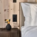 Hotel The St. Moritz